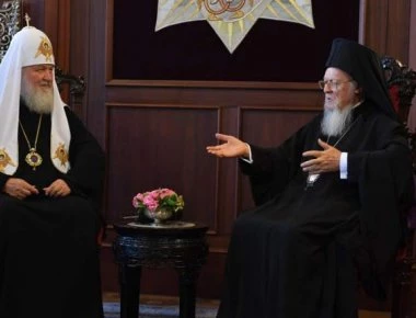 «Σχίσμα» Φαναρίου και Μόσχας για το Αυτοκέφαλο της Ουκρανίας - Η Μόσχα λέει ότι «Από πίσω βρίσκονται οι ΗΠΑ»